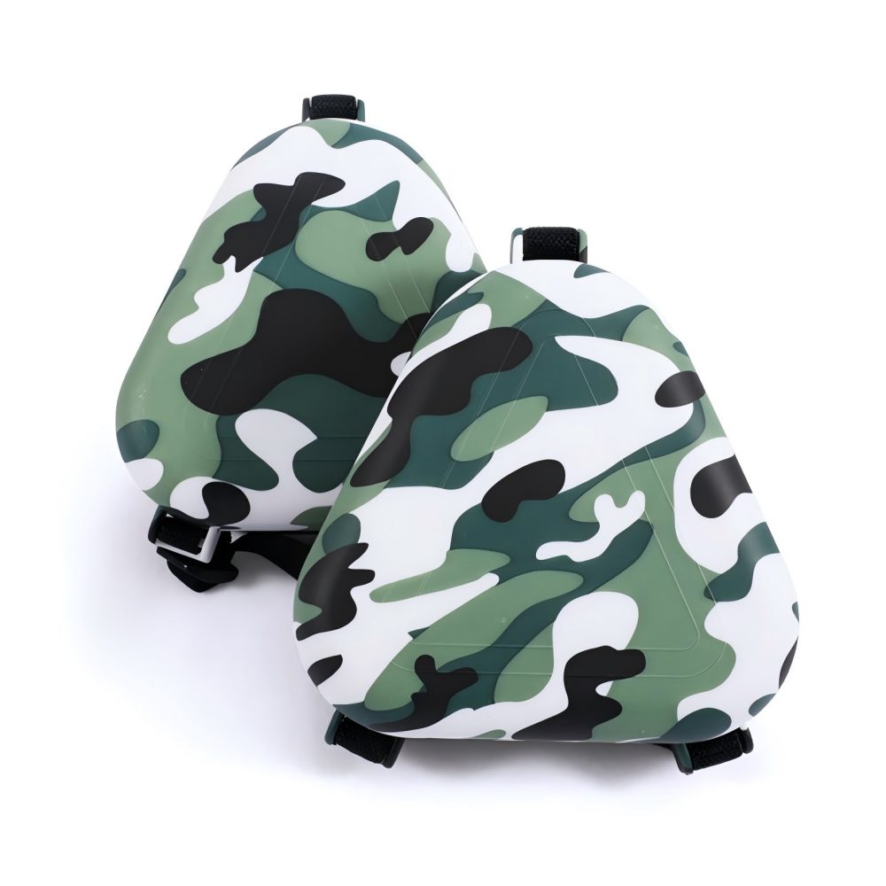 Camouflage-patterned pet noise canceling earmuffs—stylish outdoor-friendly design, effective noise insulation, great for hunting or outdoor trips with your dog.