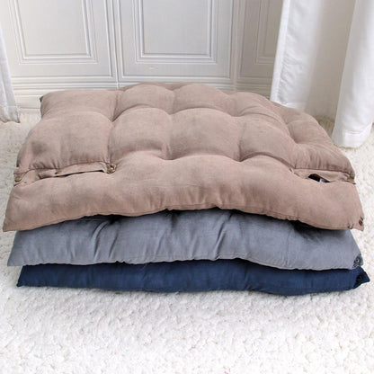 Stack of pet bed cushions in different colors – a flexible solution to address color coordination worries, letting you choose a pet bed that complements your home’s palette while keeping your pet comfortable.