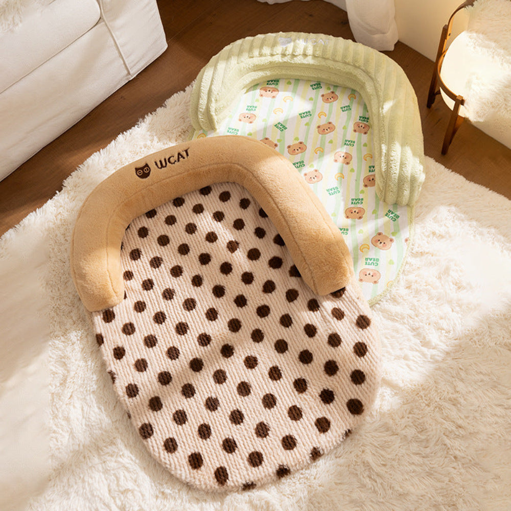 Two pet beds in polka dot and bear print designs – a stylish solution to eliminate boring pet furniture, offering your pet a comfortable spot that matches your home decor and their personality.